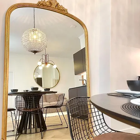 L'abside - A Deux Pas De La Cathedrale